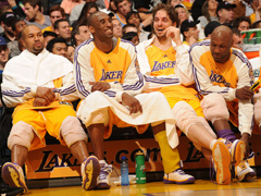 Can the Lakers make history? Can the Lakers make history?