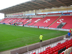 Fences In English Soccer Stadiums – Why Some Fans Even Miss Them!